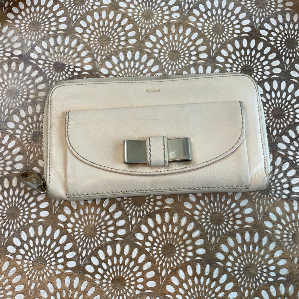 Chloe Zip ⭐️ Cream color